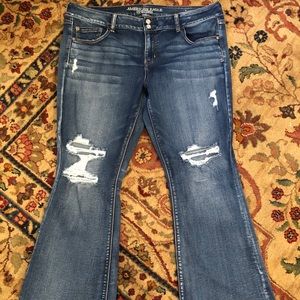 American Eagle Super Stretch Artist’s Flare Jeans